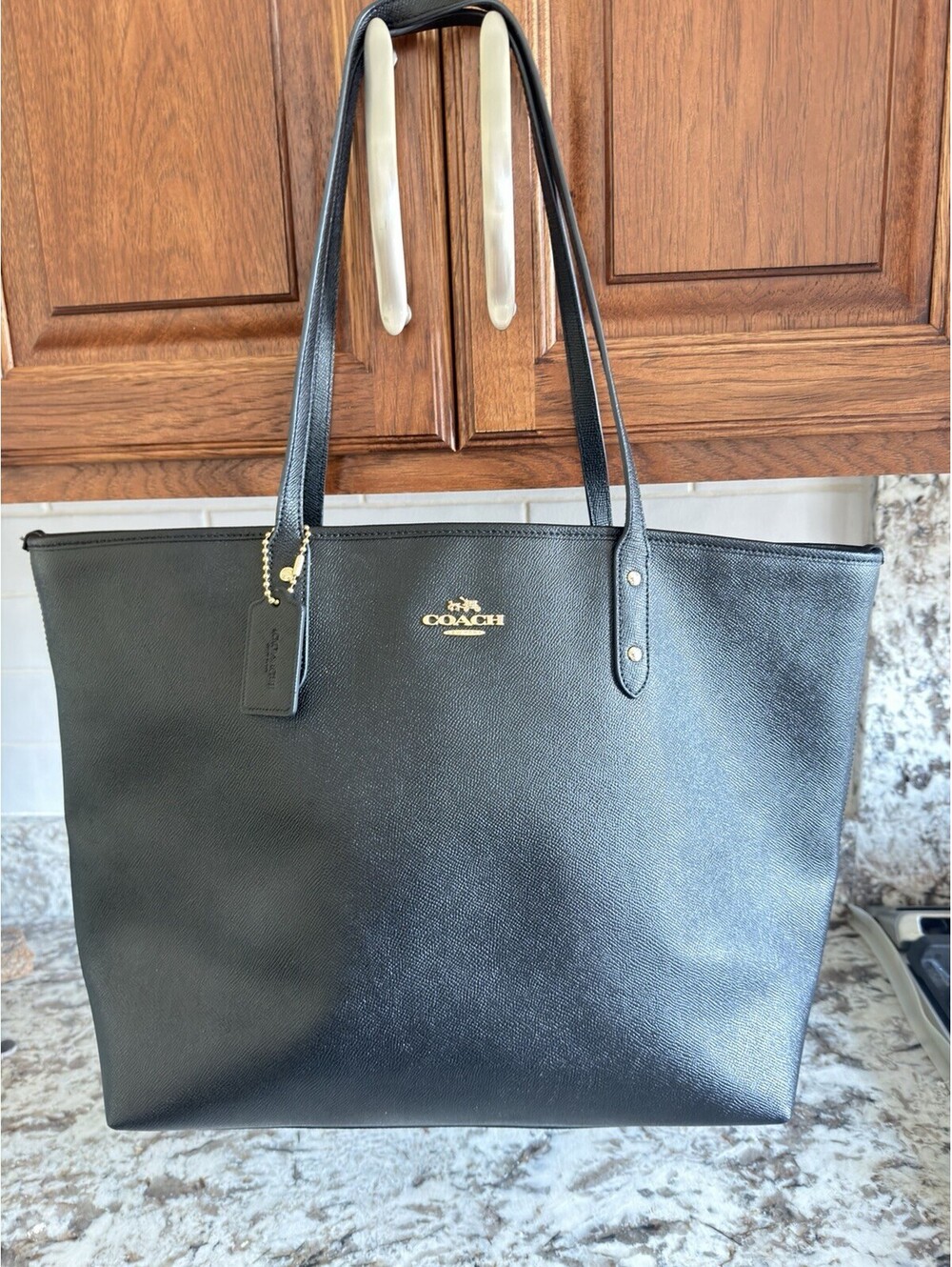 Coach Large City Zip Tote Black Crossgrain Leather F11926 Purse